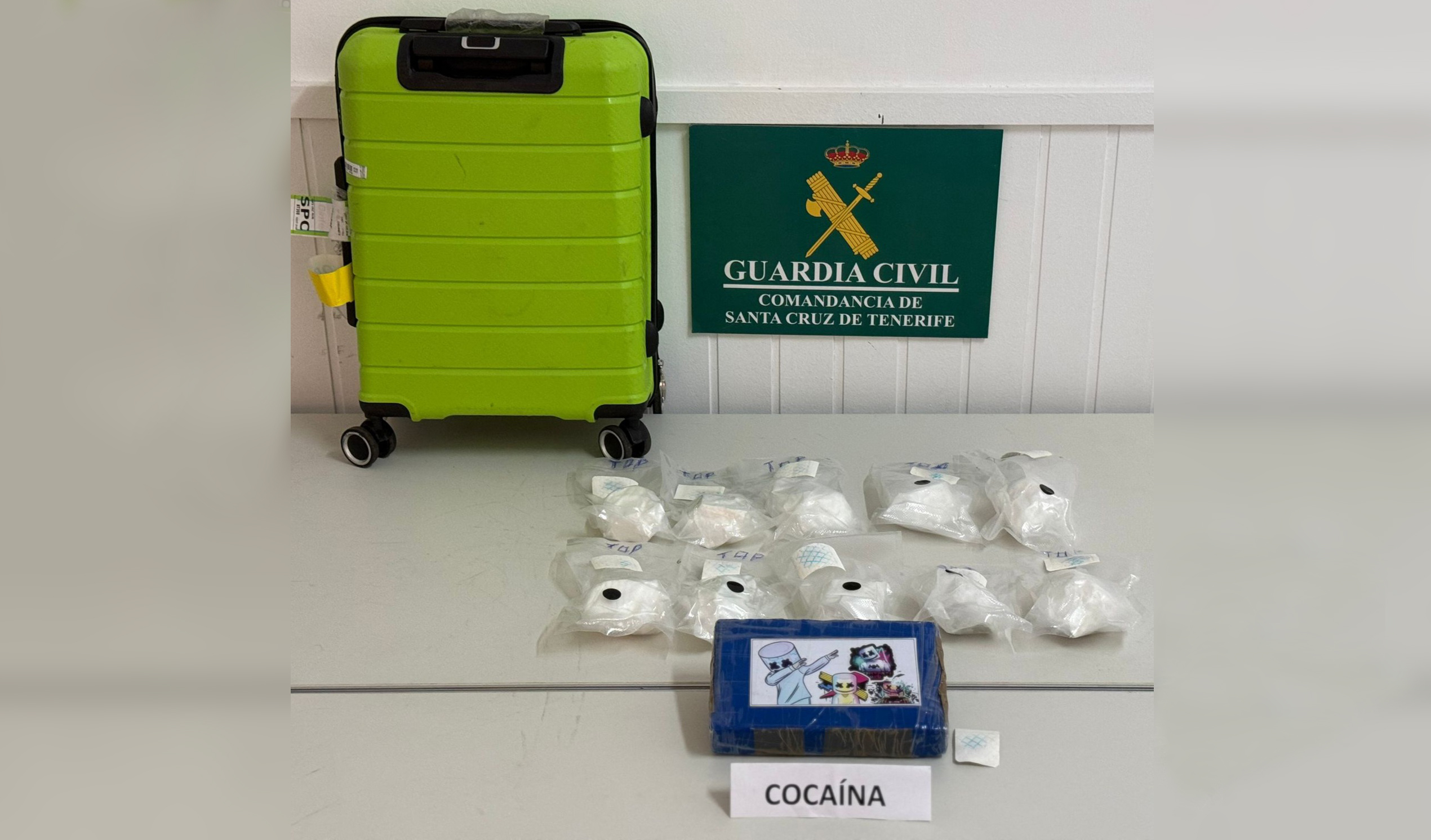 FOTOGRAFÍA APREHENSIÓN COCAÍNA EN LA PALMA