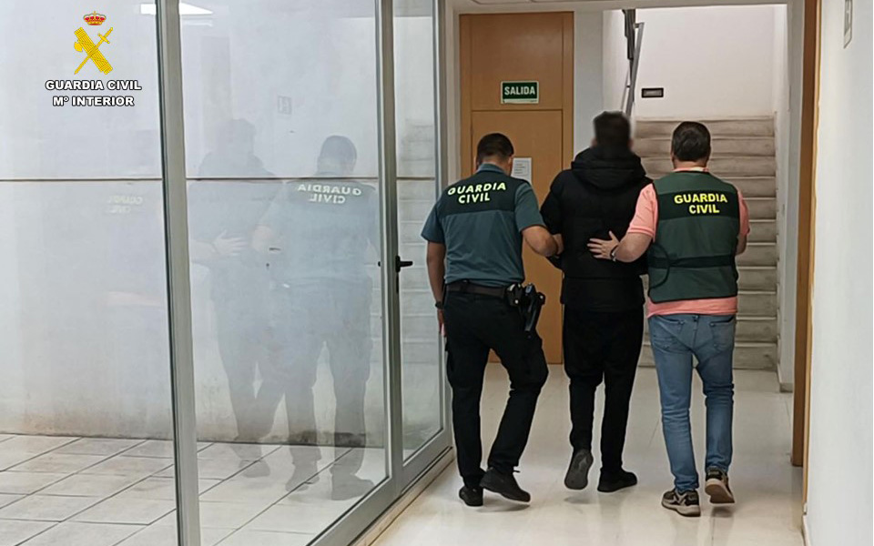 01 detenido robo violencia COX