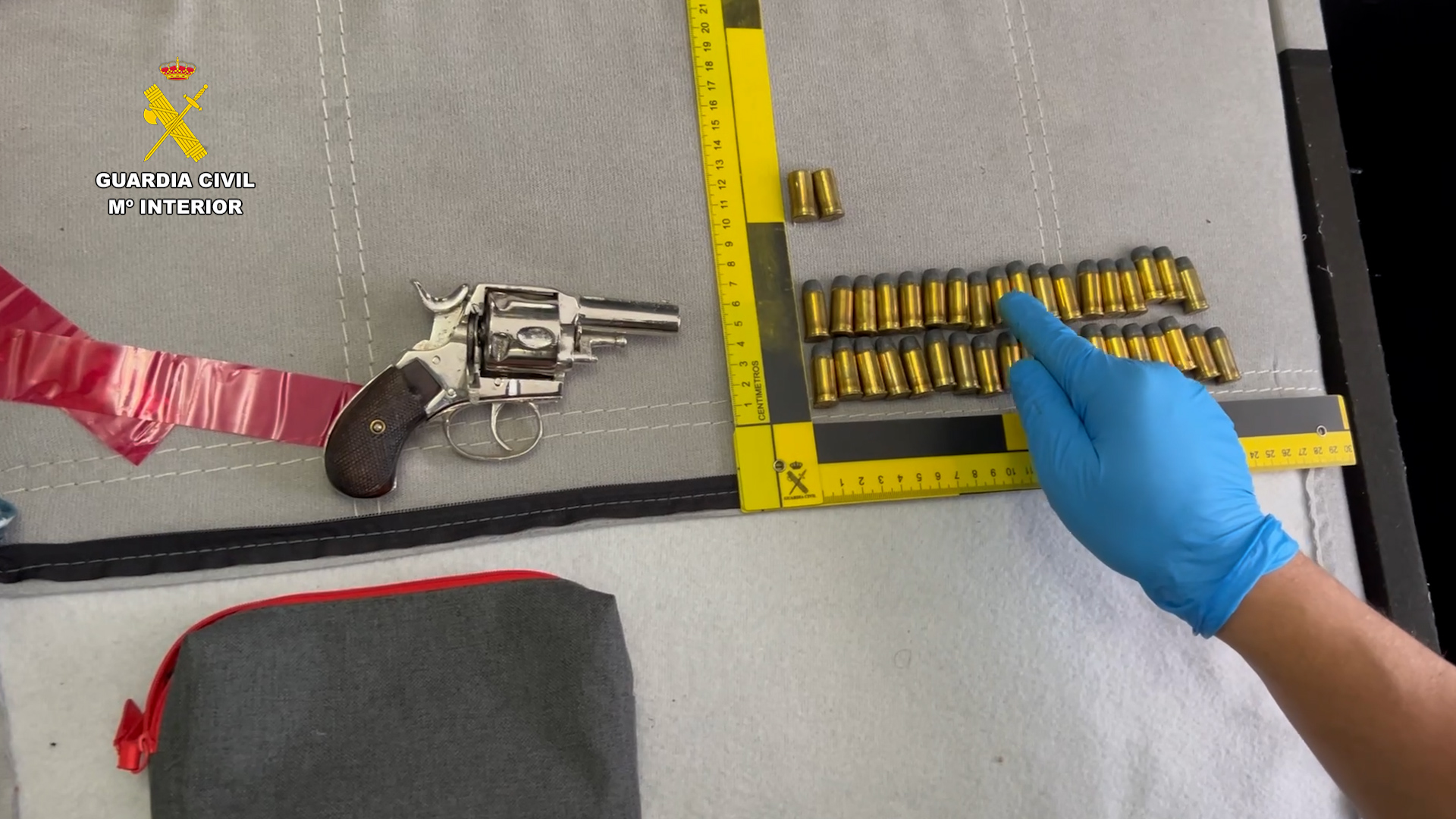 19 05 2025 ARMAS VALENCIA01