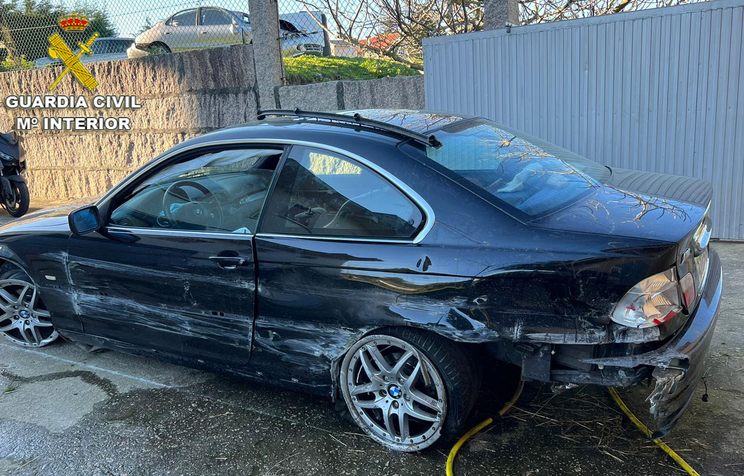 20220425 VEHICULO DETENIDO BAIONA