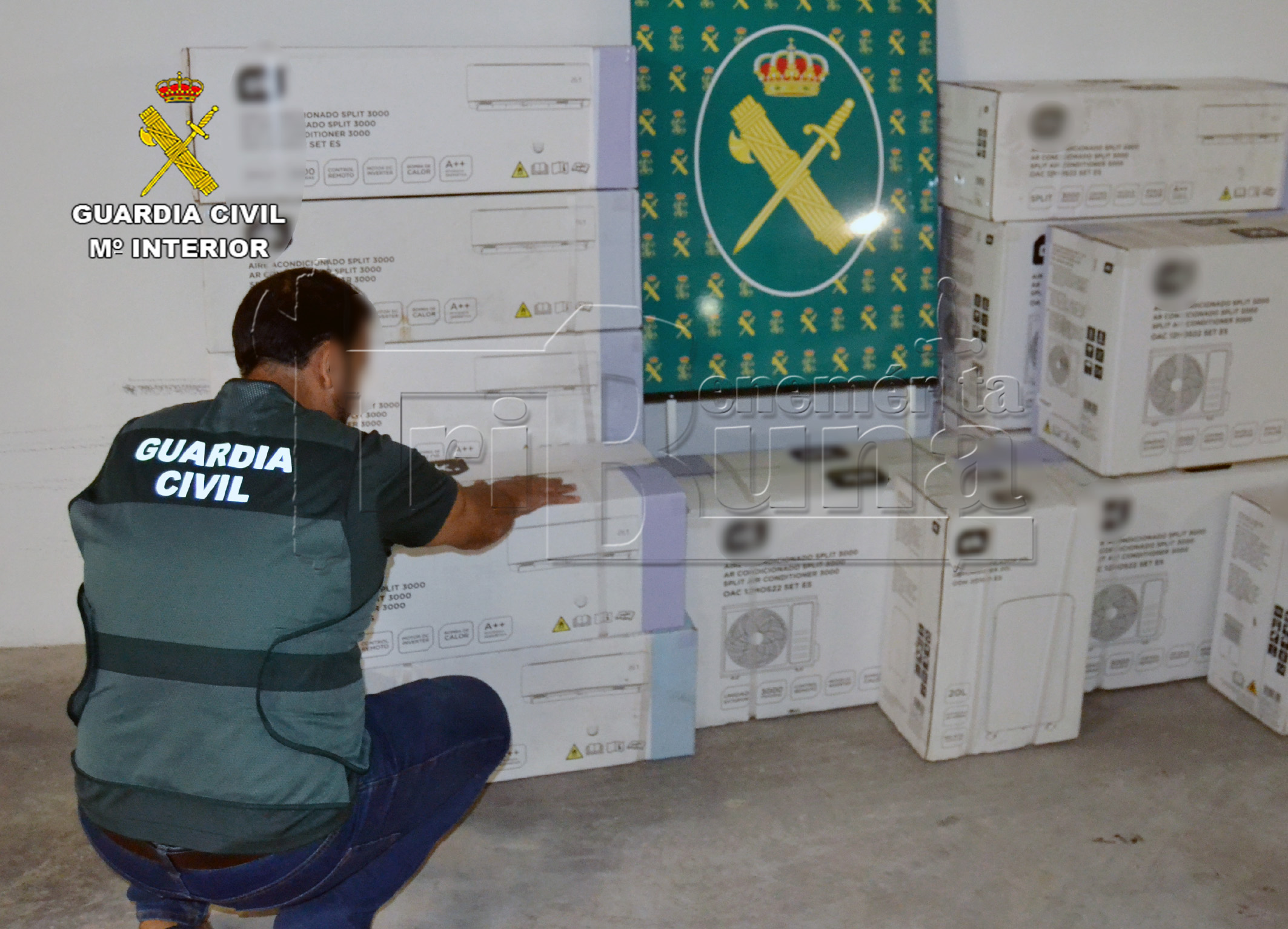 20221213 OP FRESQUETE DETENIDOS HURTOS CONTINUADO EMPRESA LTC 03