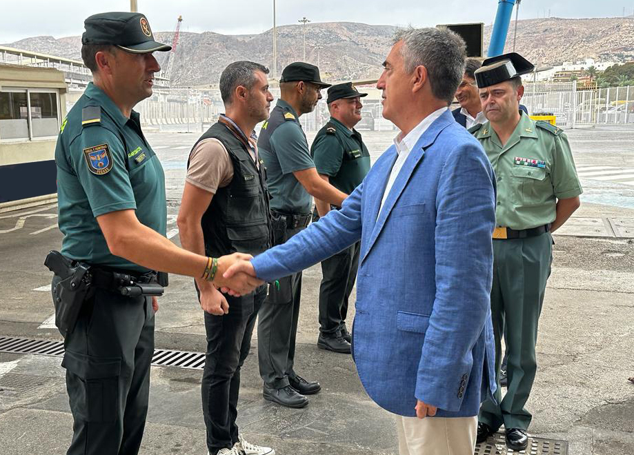 2023 08 16 visita director general almeria 04