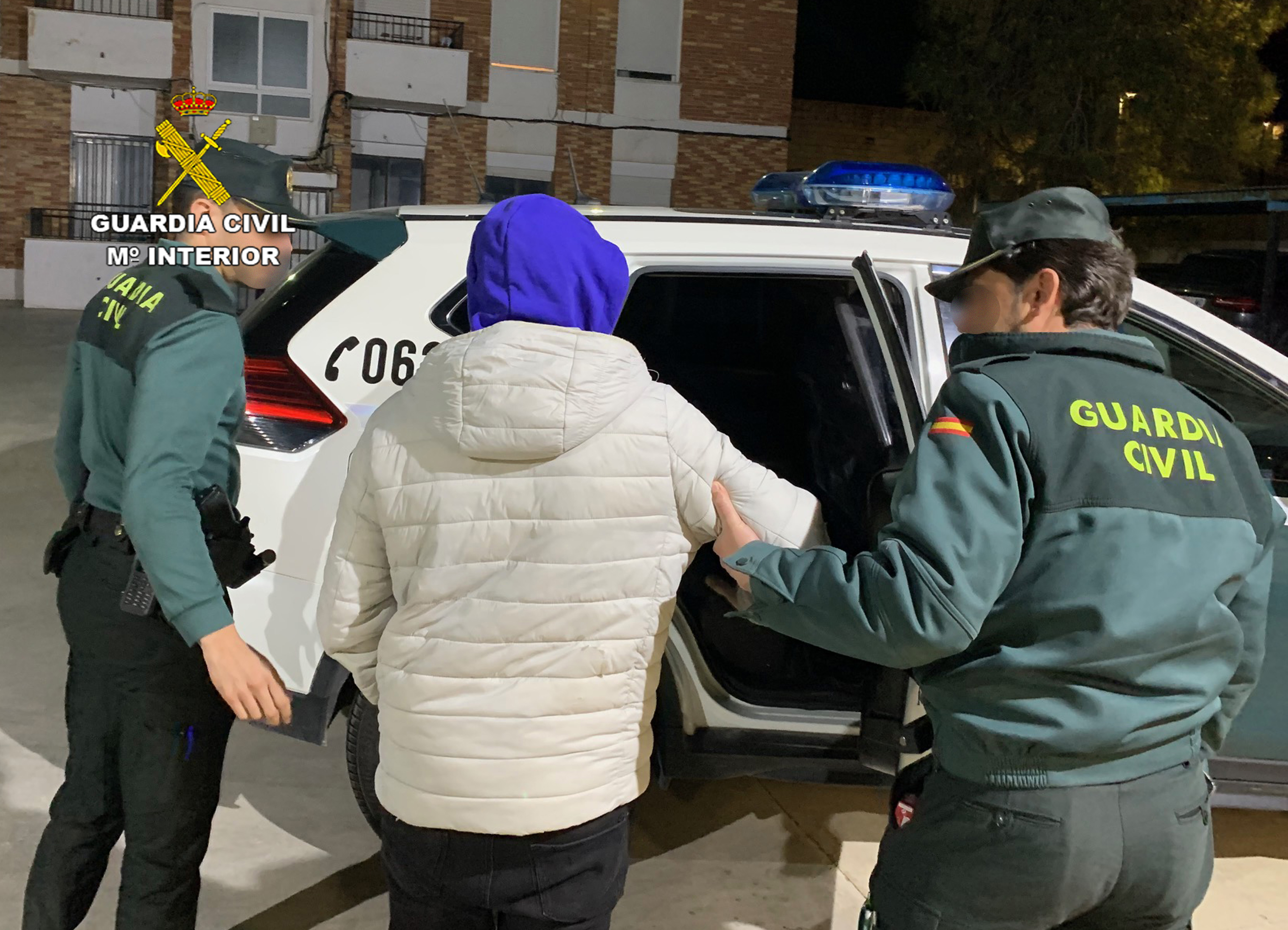 20230327 ROBO VIOLENCIA PCS BULLAS 01