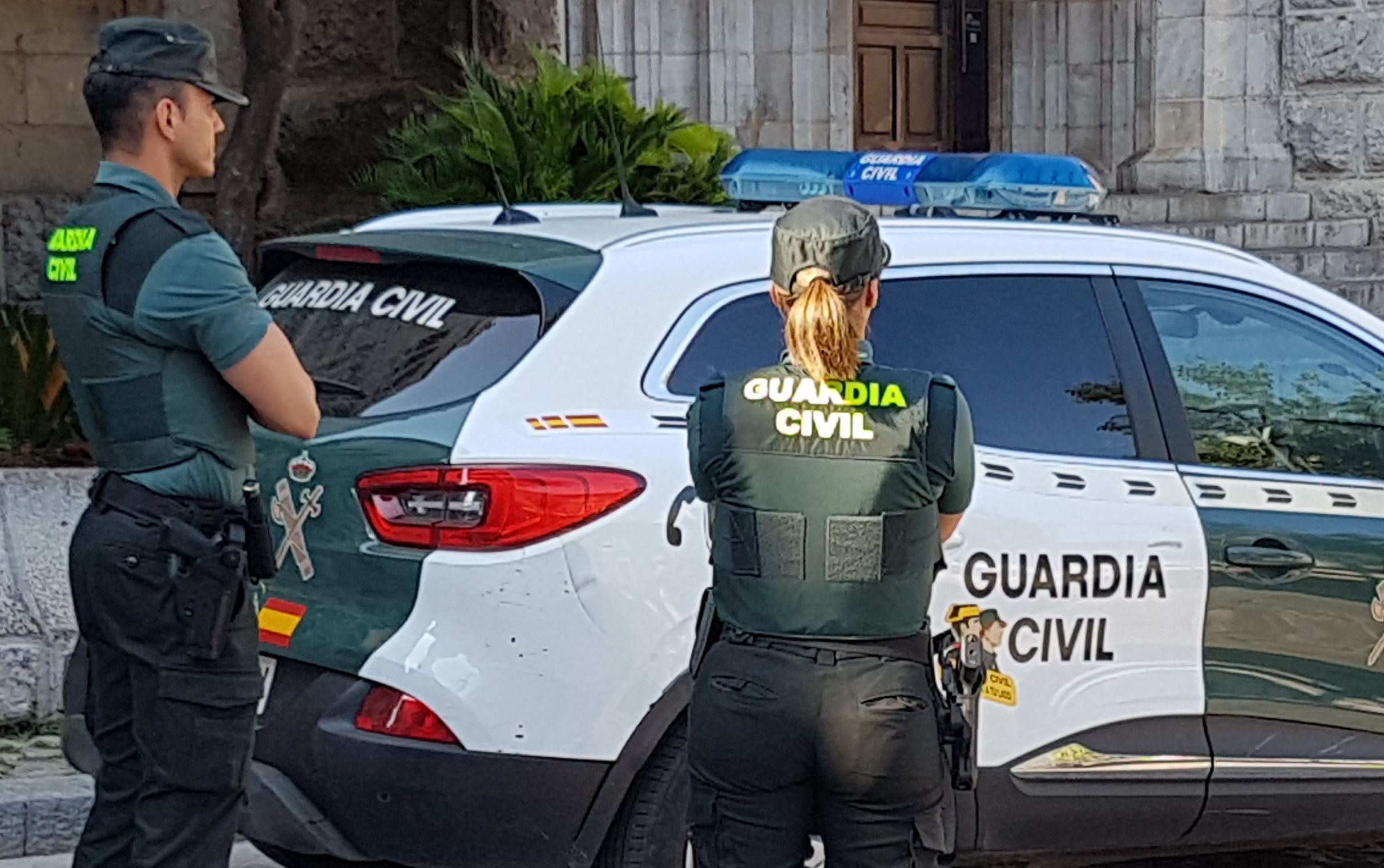 20231004 vehiculo oficial
