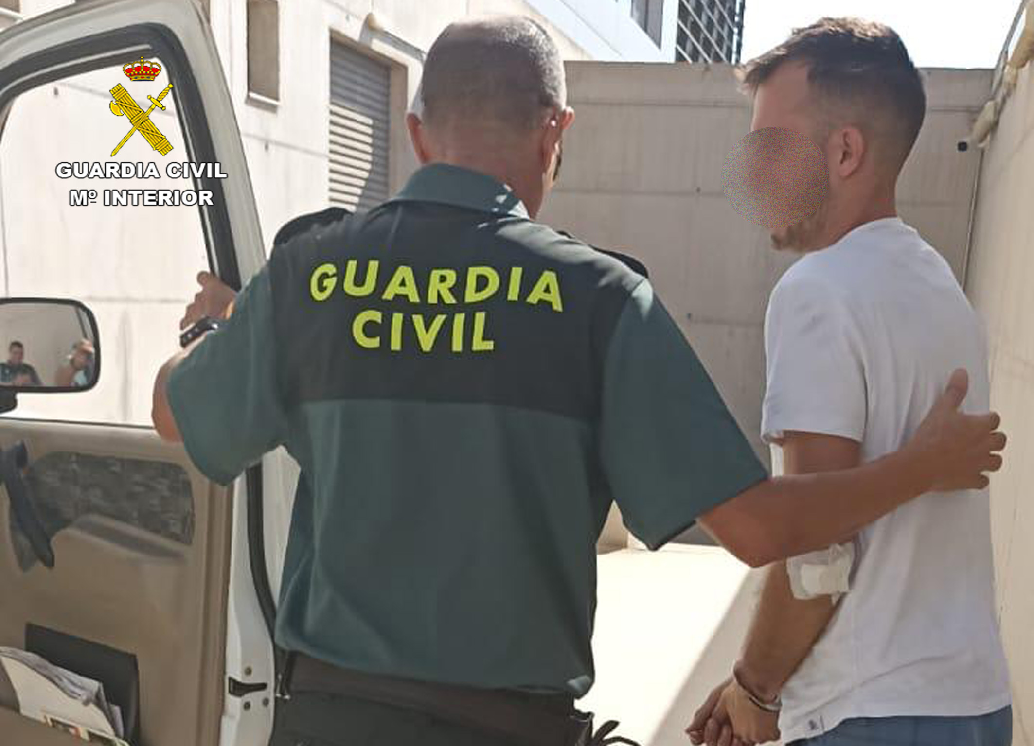 20240820 DETENIDO ROBO VIOLENCIA BULLAS 01