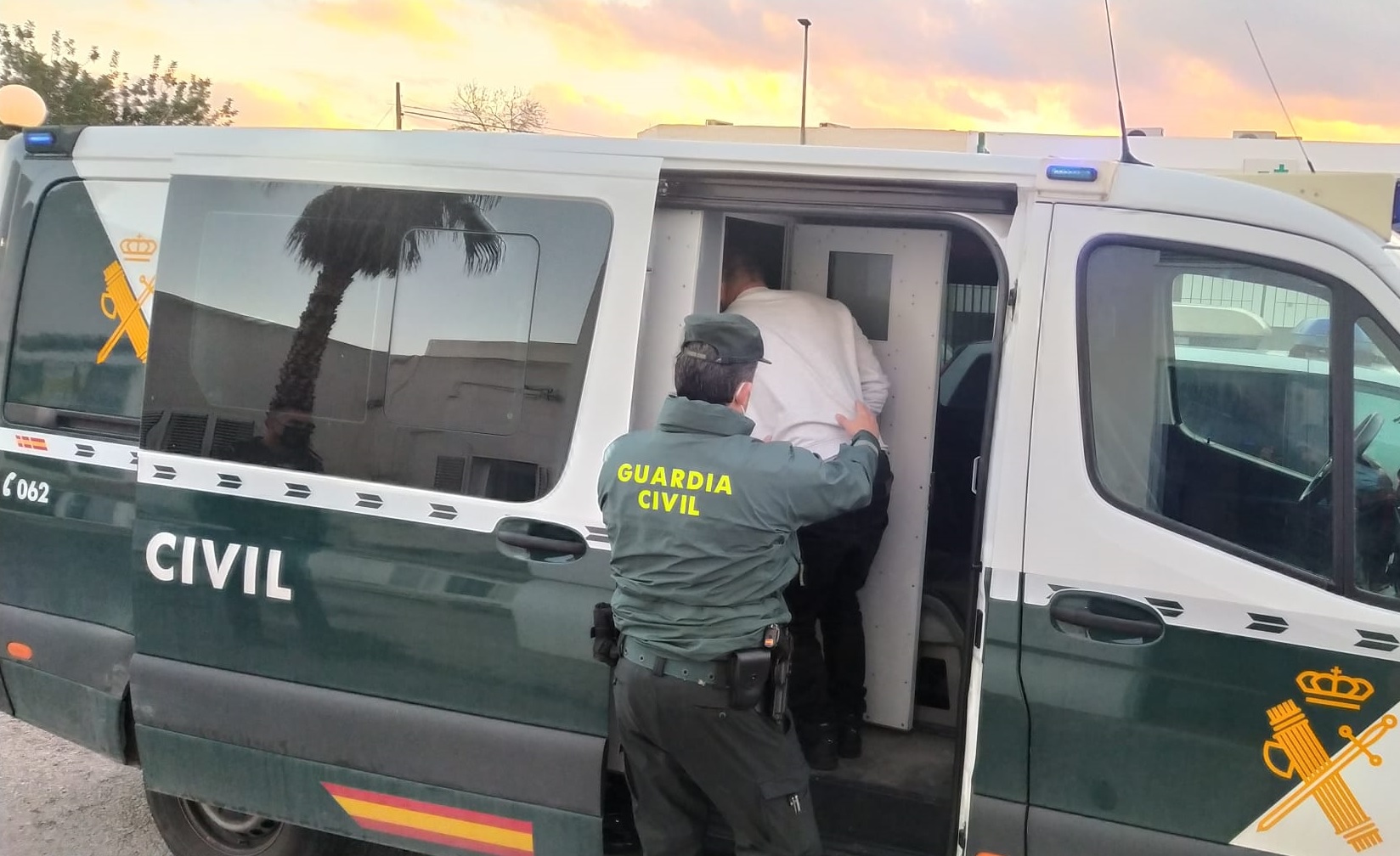 20241218 dtos robos vehículos santa eulalia