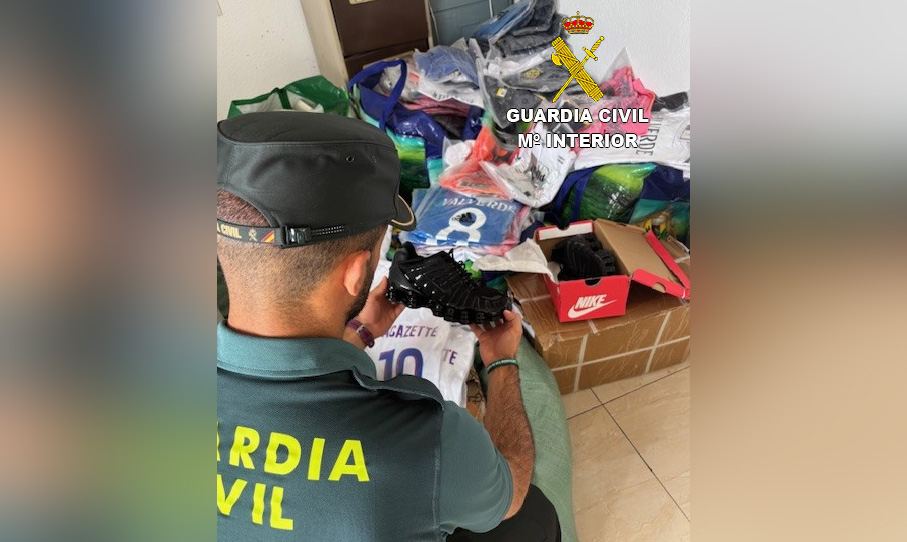 20250711 Alcalá Peñiscola incautación productos falsificados