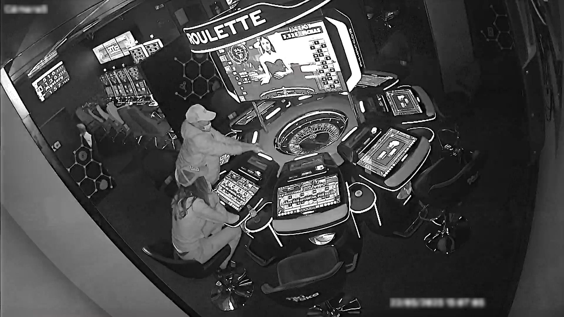 20251007 DETENIDOS ROBOS COMERCIOS SANTOMERA Autor forzando Ruleta