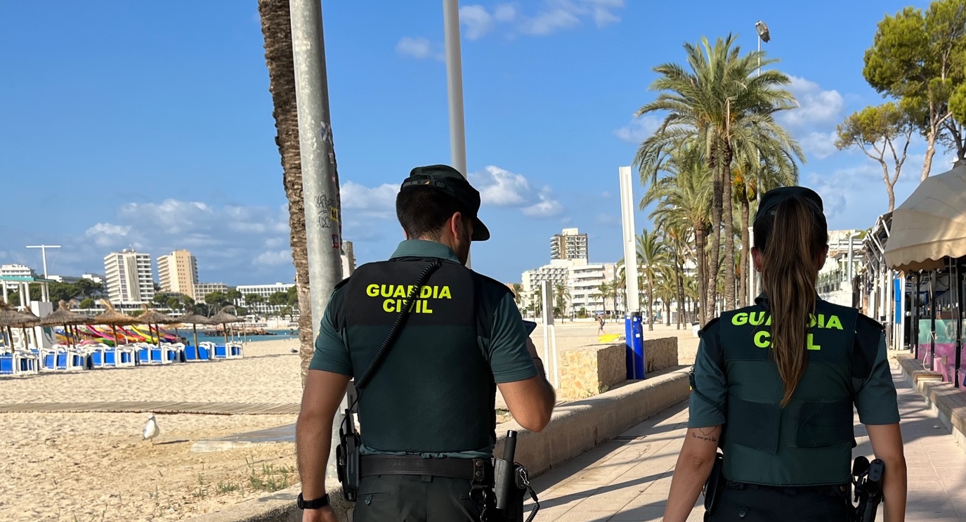 20251028 detenida daños hotel