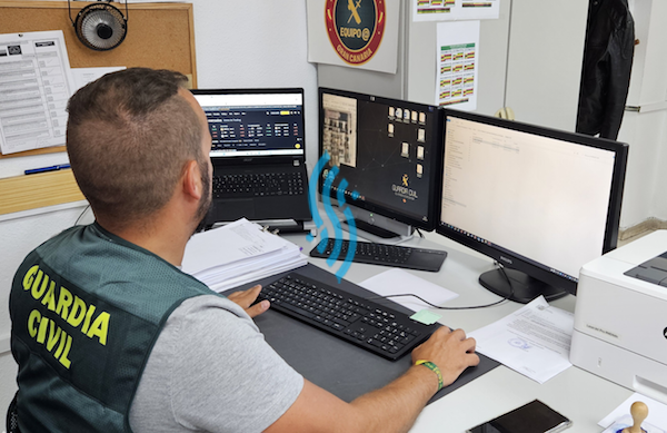 322 guardia civil delito informatico