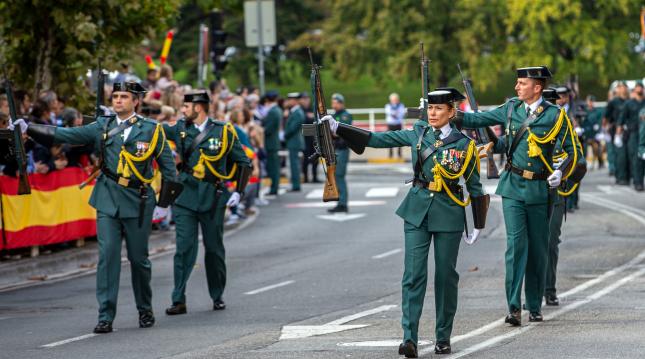 6346fd399f3ed desfile navarra
