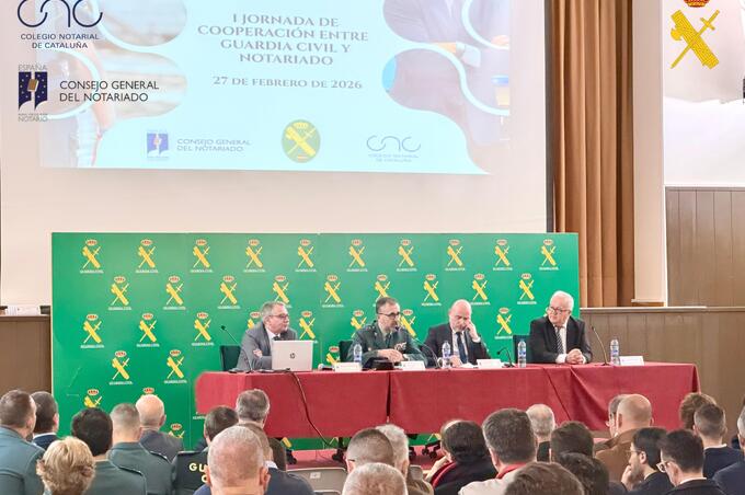 680x452 Jornada Cooperación Notariado y Guardia Civil
