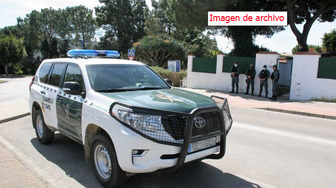 Agentes Guardia Civil Manantial Puerto 1556554480 135673527 667x375