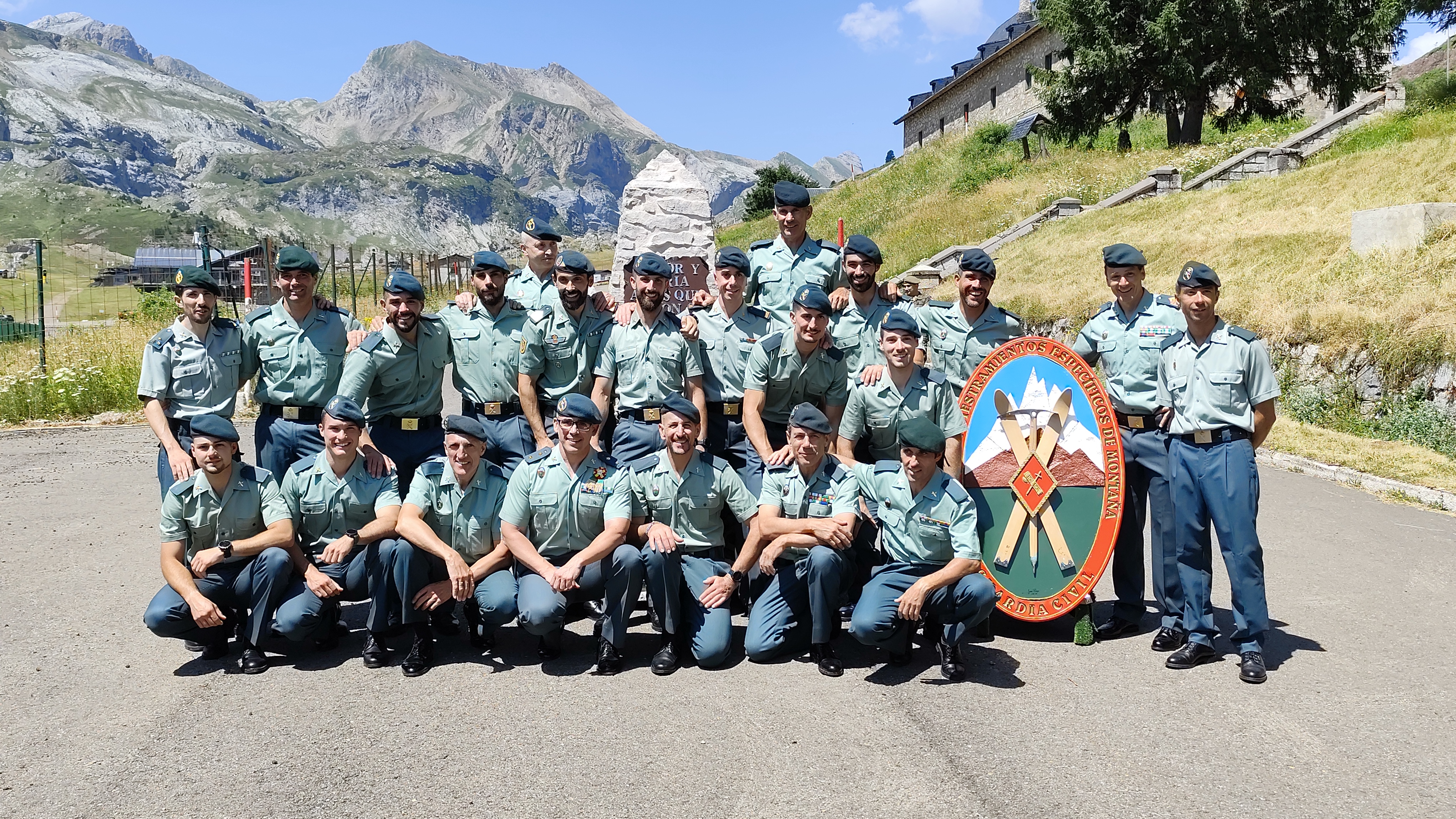 CLAUSURA XXXVII CURSO Alumnos e instructores