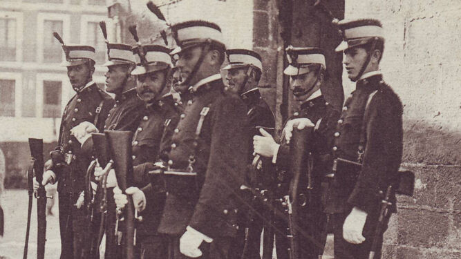 Carabineros uniforme gala