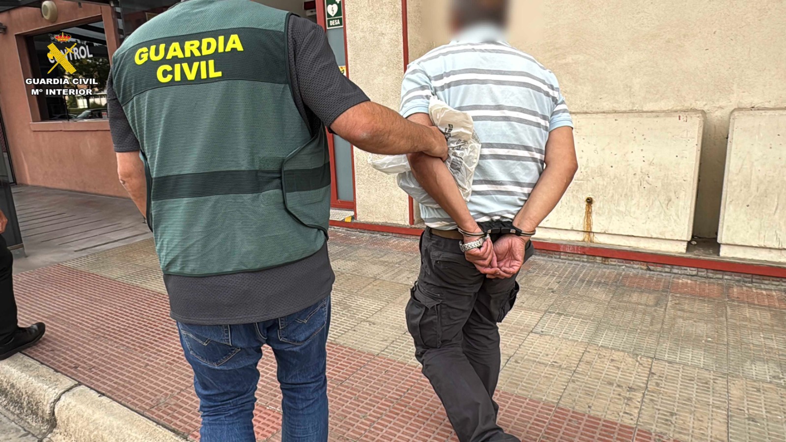 Detenido acoso menores 4