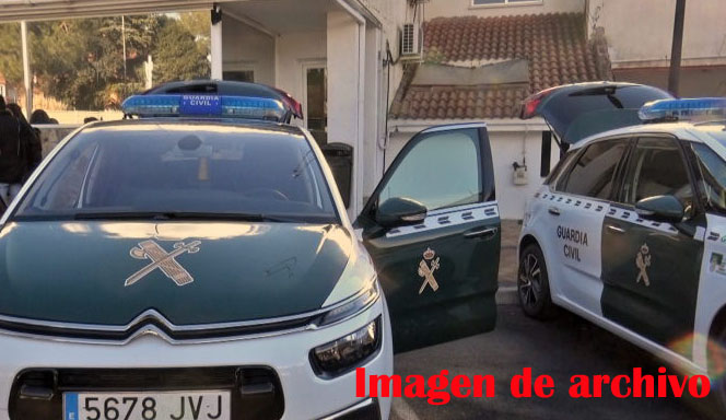 Dos coches guardia civil
