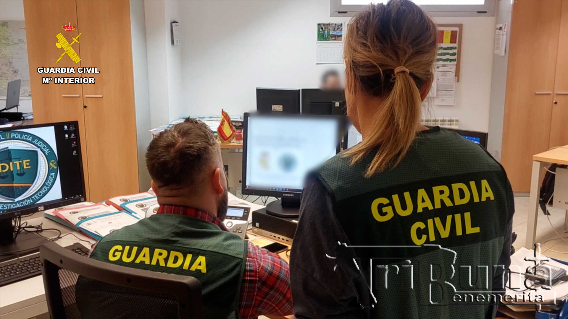 EDITE ordenador guardia civil marca agua