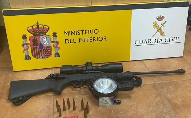 Efectos decomisados La Barosa Carucedoas