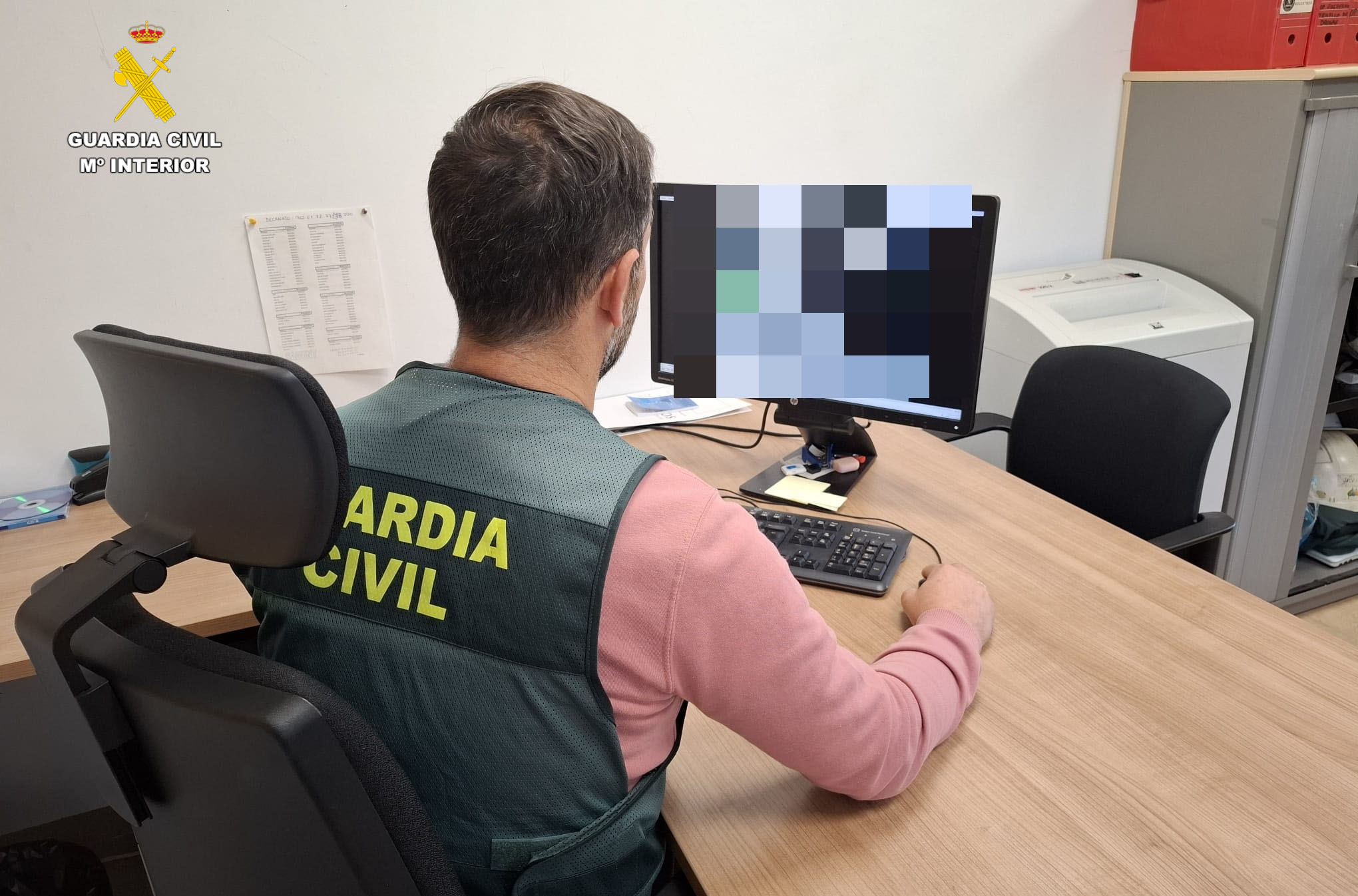 FOTO ordenador valencia 120526 2