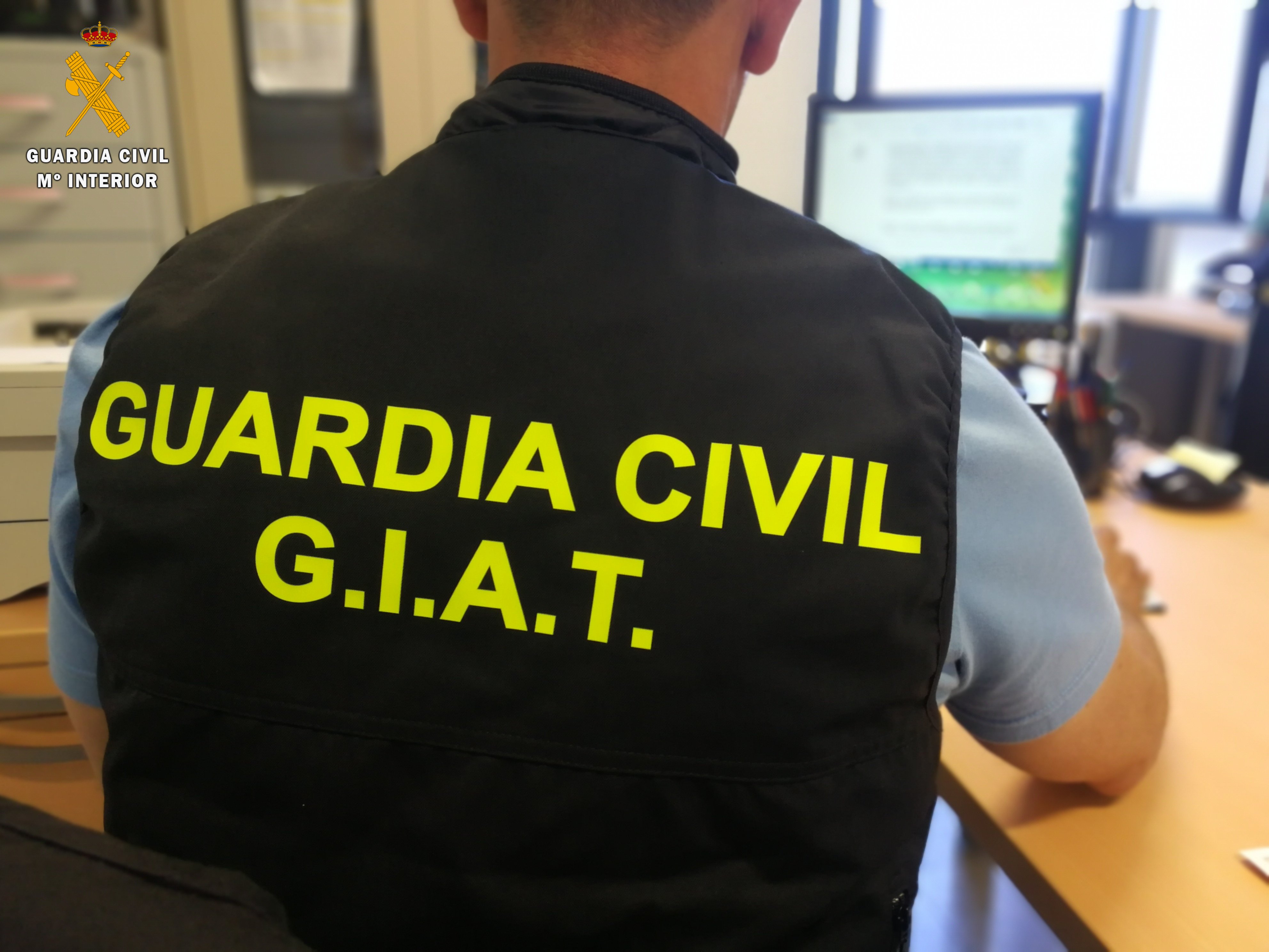 FOTO 1 giat