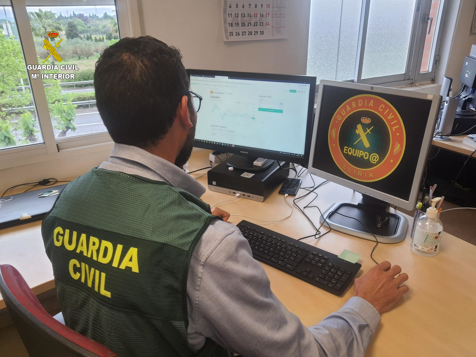 FOTO arroba valencia