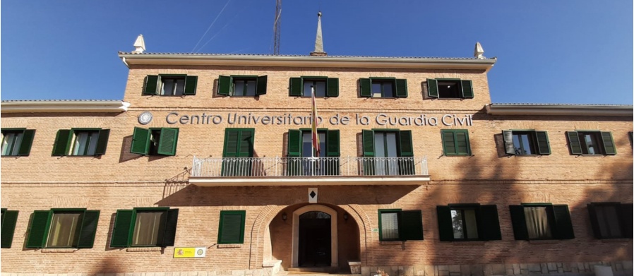 FachadaCentroUniversitarioGuardiaCivil.jpeg 219913758
