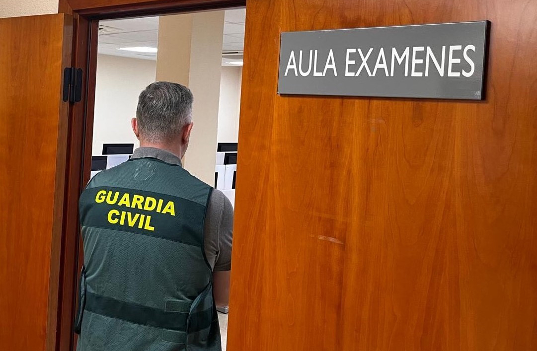 Foto de archivo aula examen