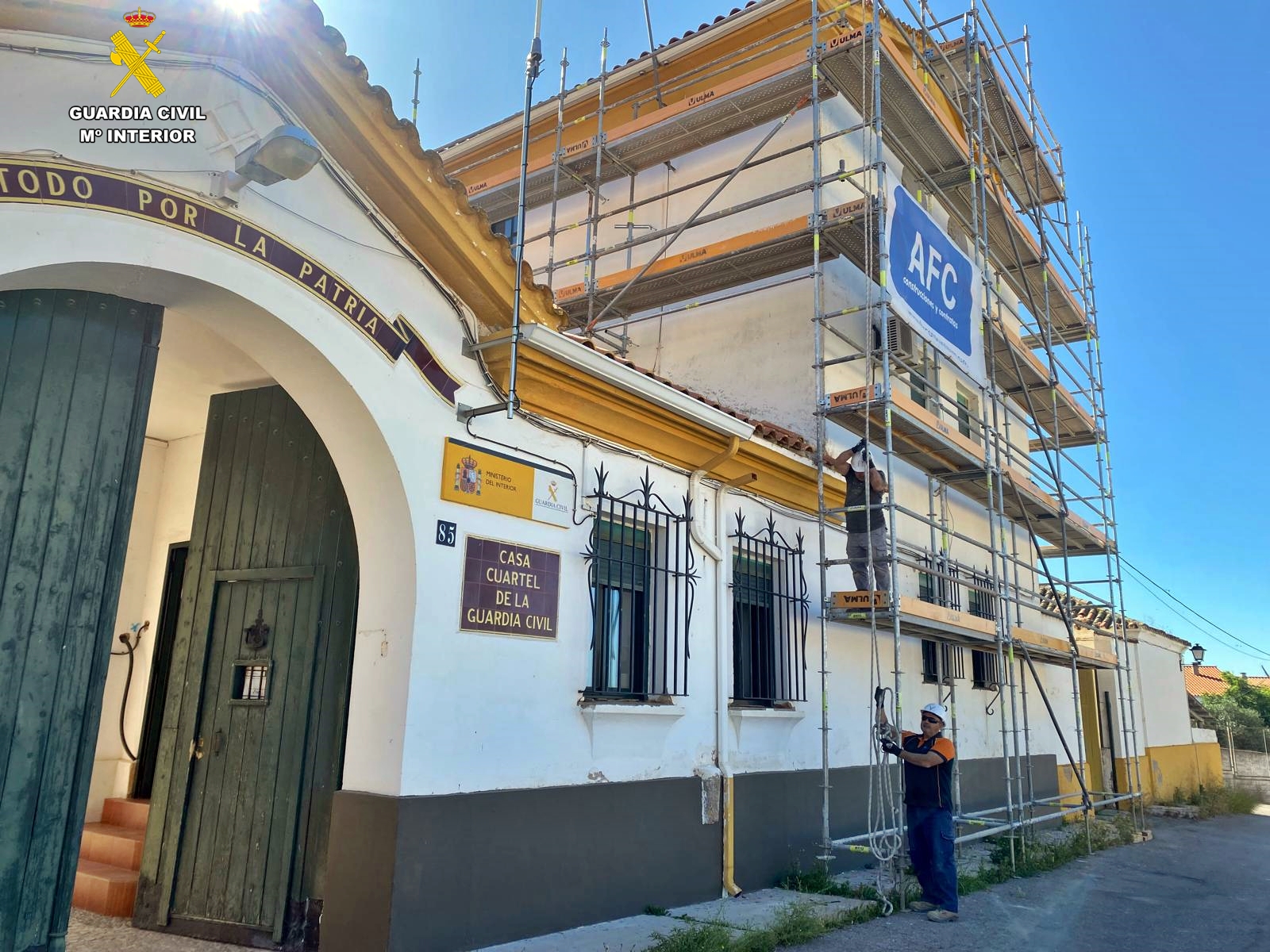 Fotografía obra fachada acuartelamiento de Hornachos 