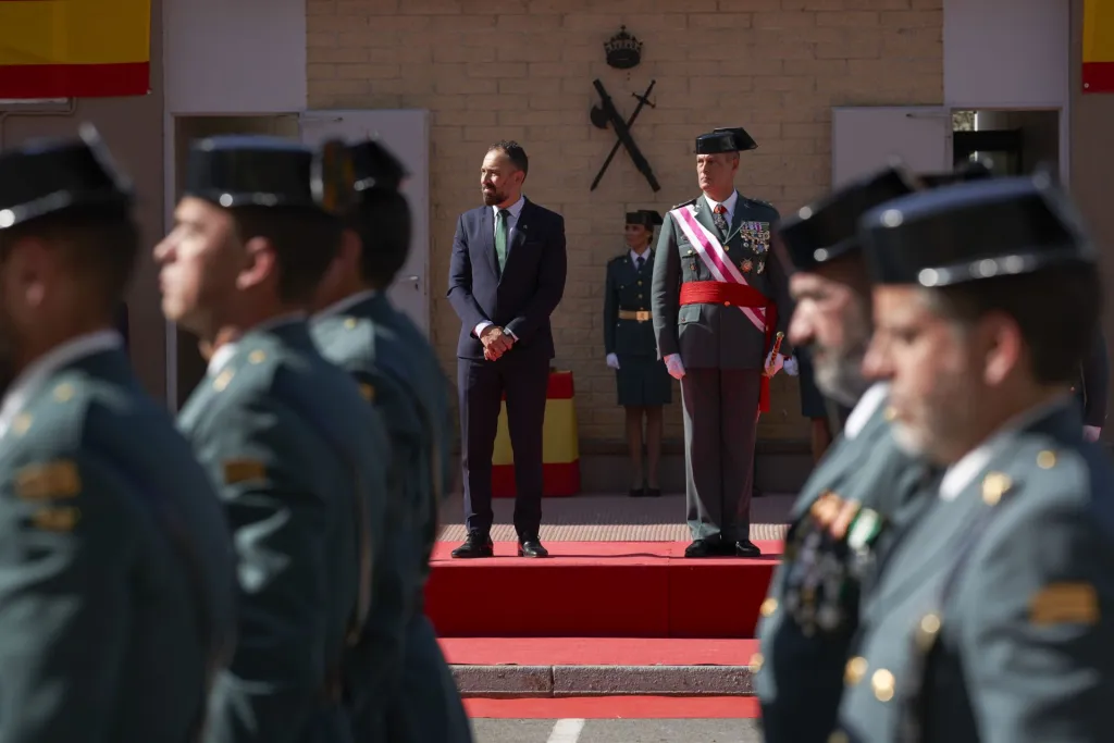 GRAF6908 CAV DIA GUARDIA CIVIL 1024x683