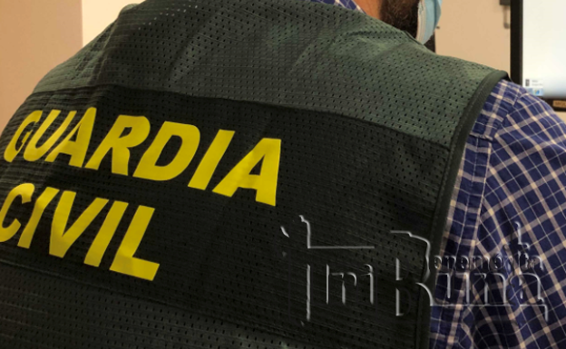 GUARDIA CIVIL ordenador marca de agua