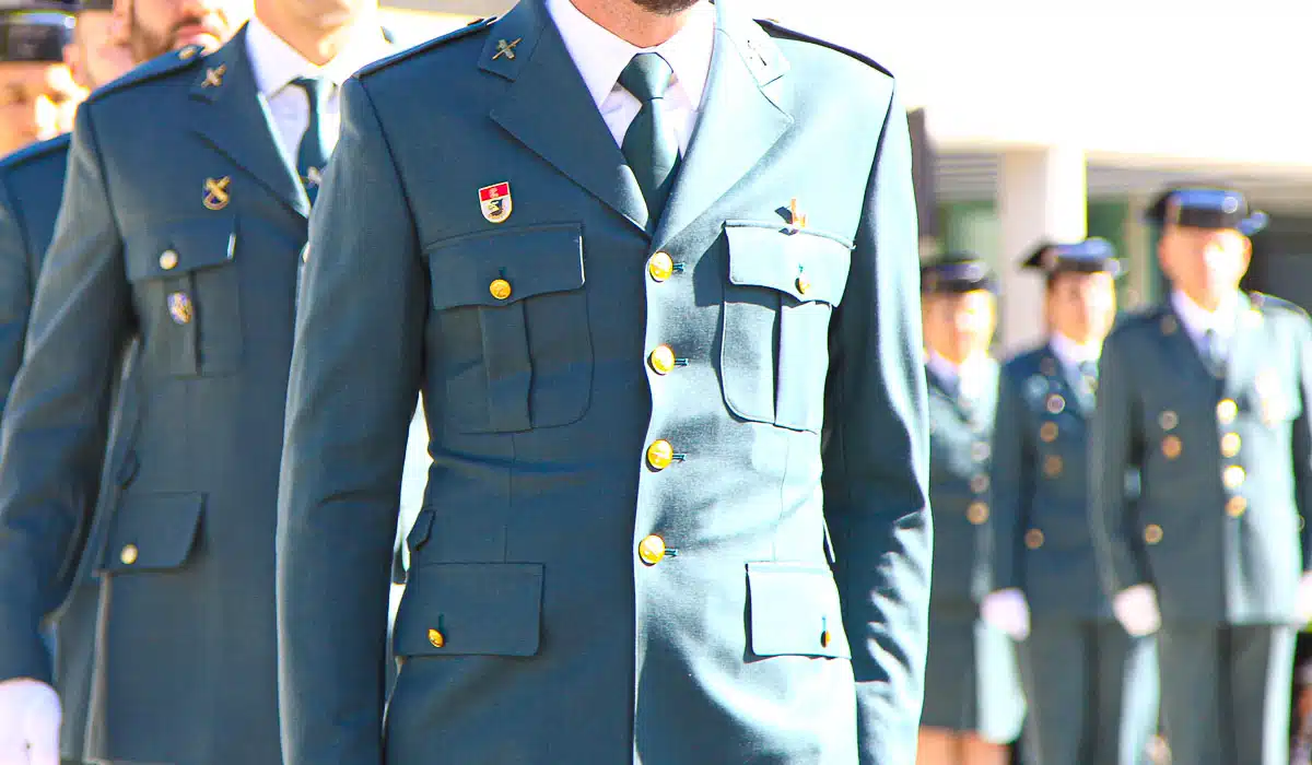 GUARDIA CIVIL12 de octubre de 2022.jpg