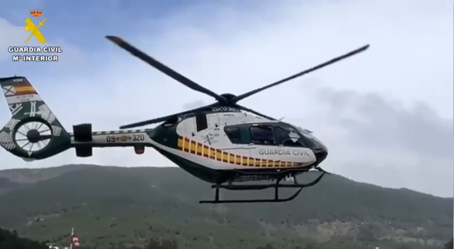 HELICOPTERO BUSQUEDA Y RESCATE