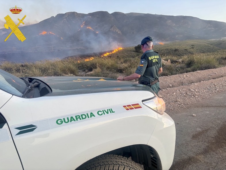 IMG 3845 incendio vehiculo guardia civil