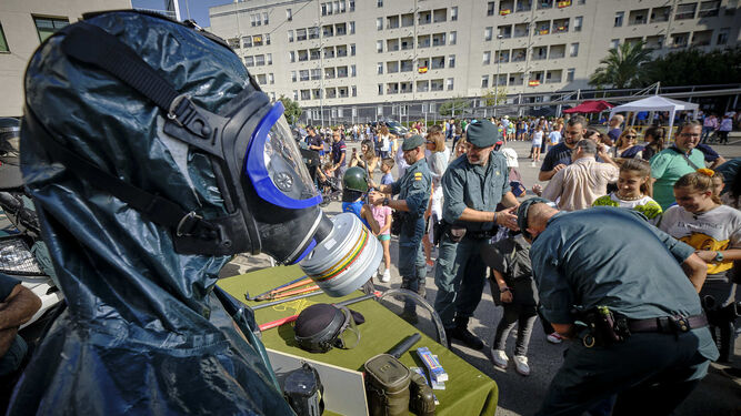 Imagen jornada puertas abiertas Comandancia