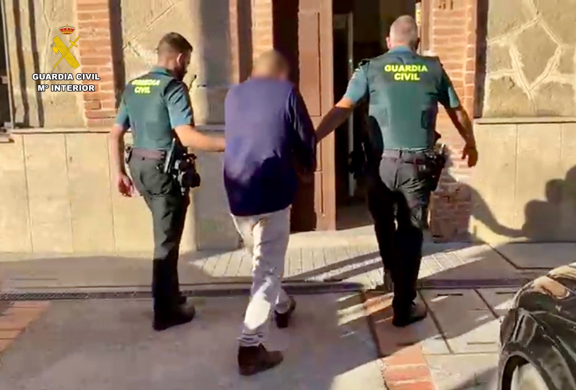 Imagen detenido navalmoral