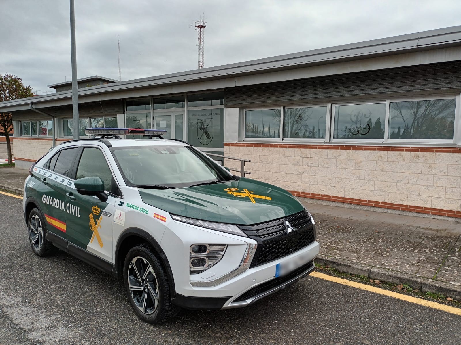 Imagen vehiculo seguridad ciudadana Guardia Civil