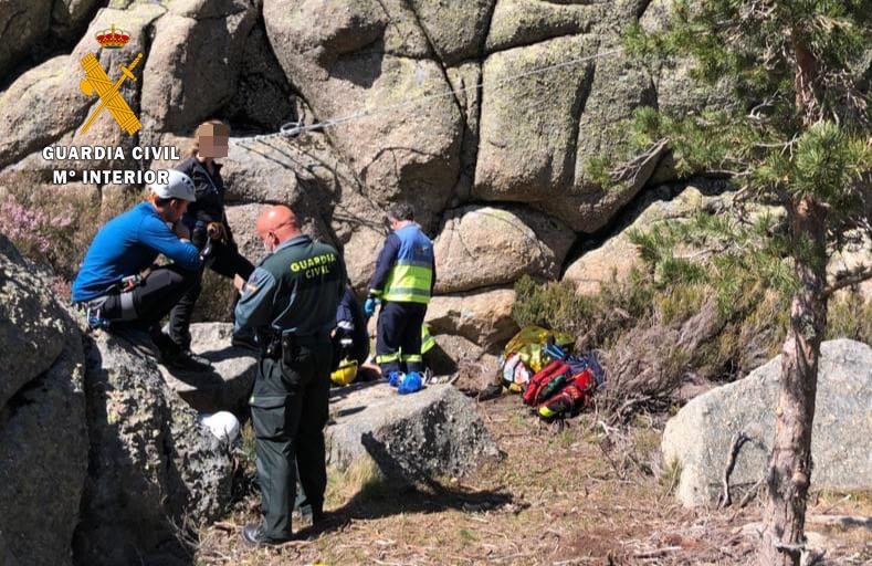 Imagenrescate via ferrata caceres