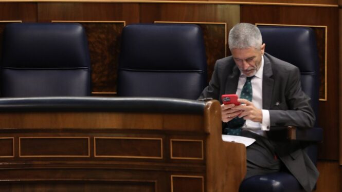 Marlaska reafirma que Interior interviene conversaciones privadas solo bajo amparo legal 665x374
