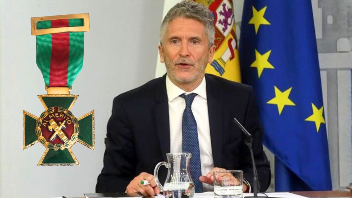 Marlaska y roja de la guardia civil