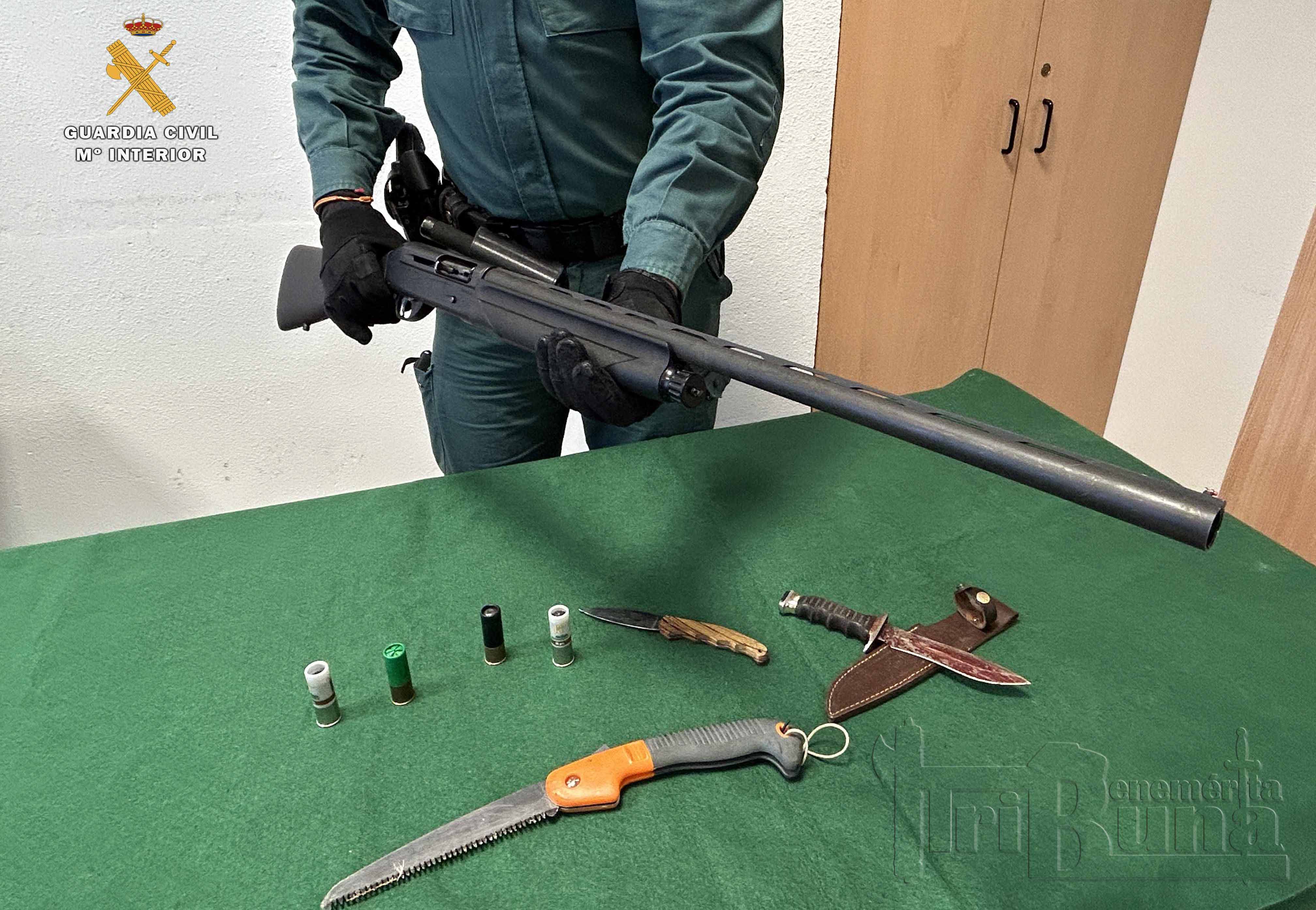 Qintos baños armas prohibidas 1