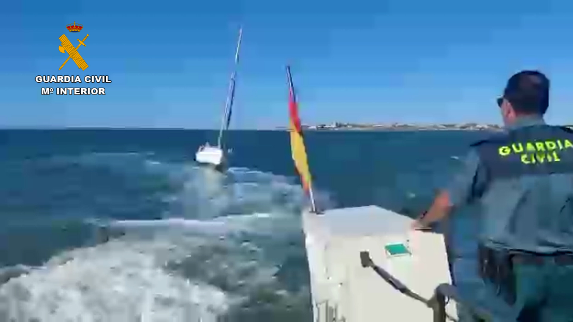Rescate velero cadiz editada.00 00 56 09.Imagen fija001
