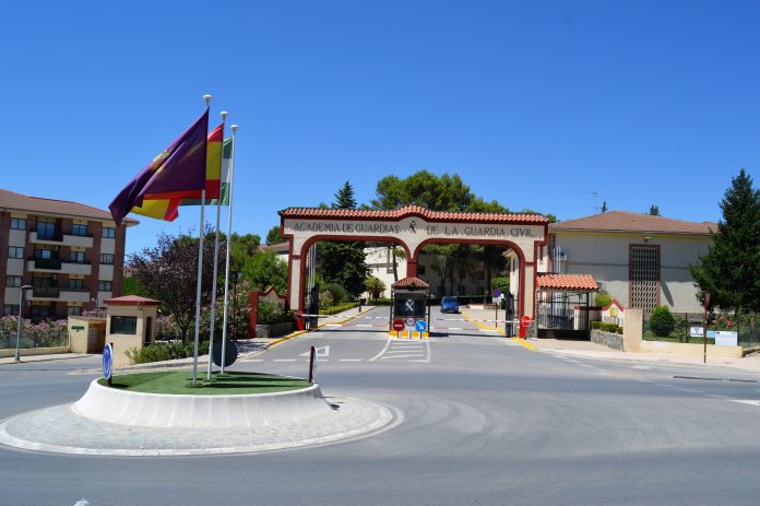academia guardia civil baeza
