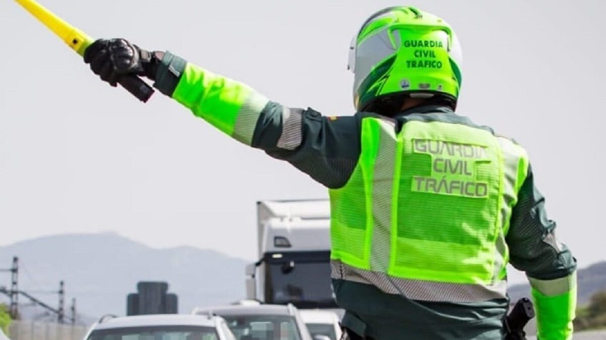 agente guardia civil trafico 1 e