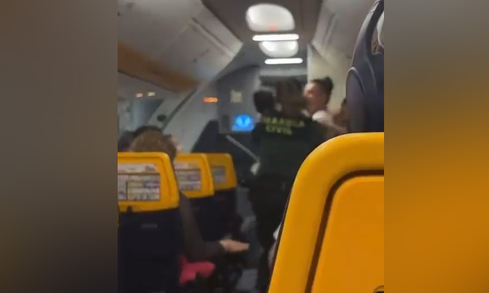 agresion aeropuerto