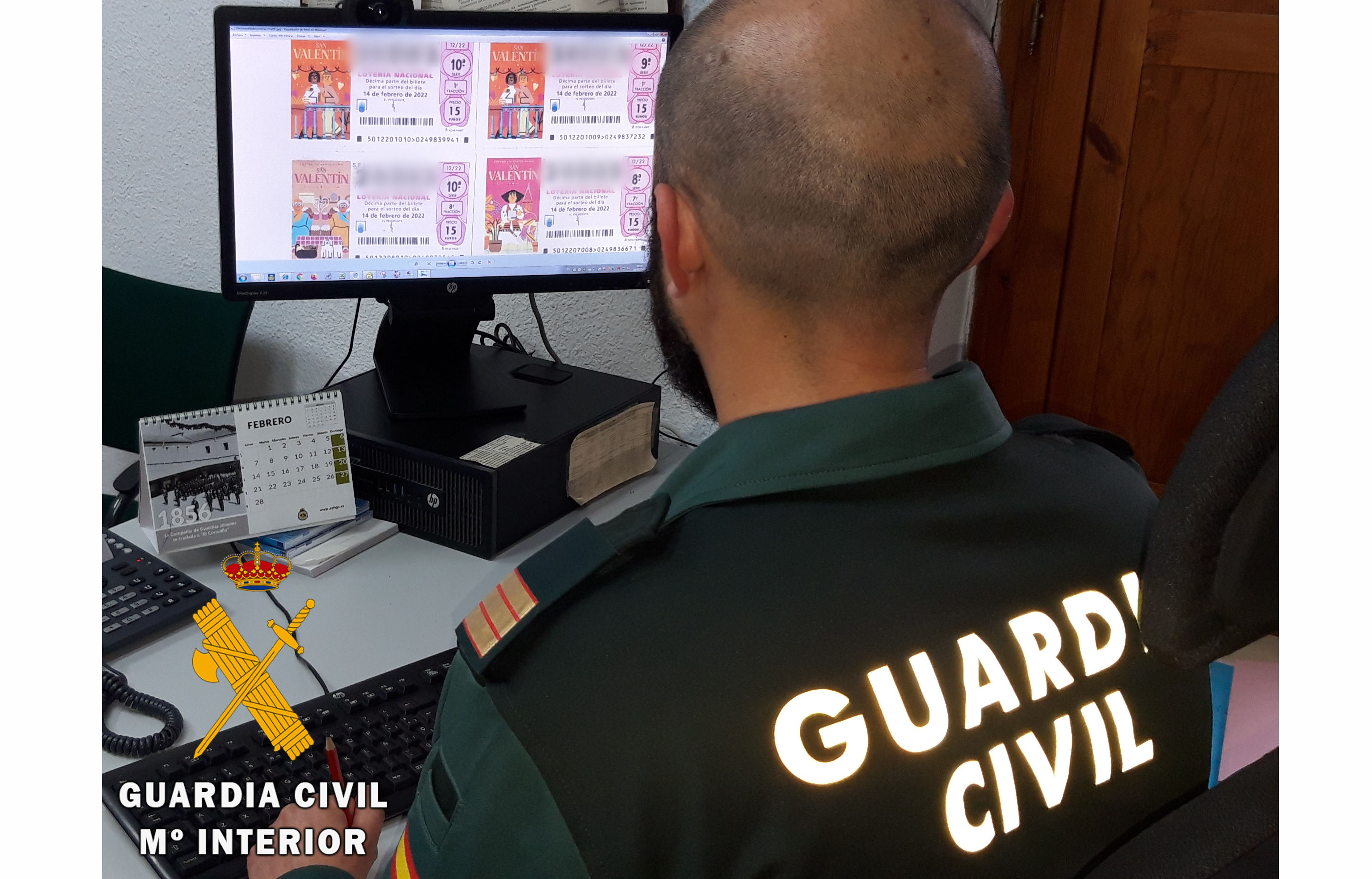 almeria guardia civil ordenador11