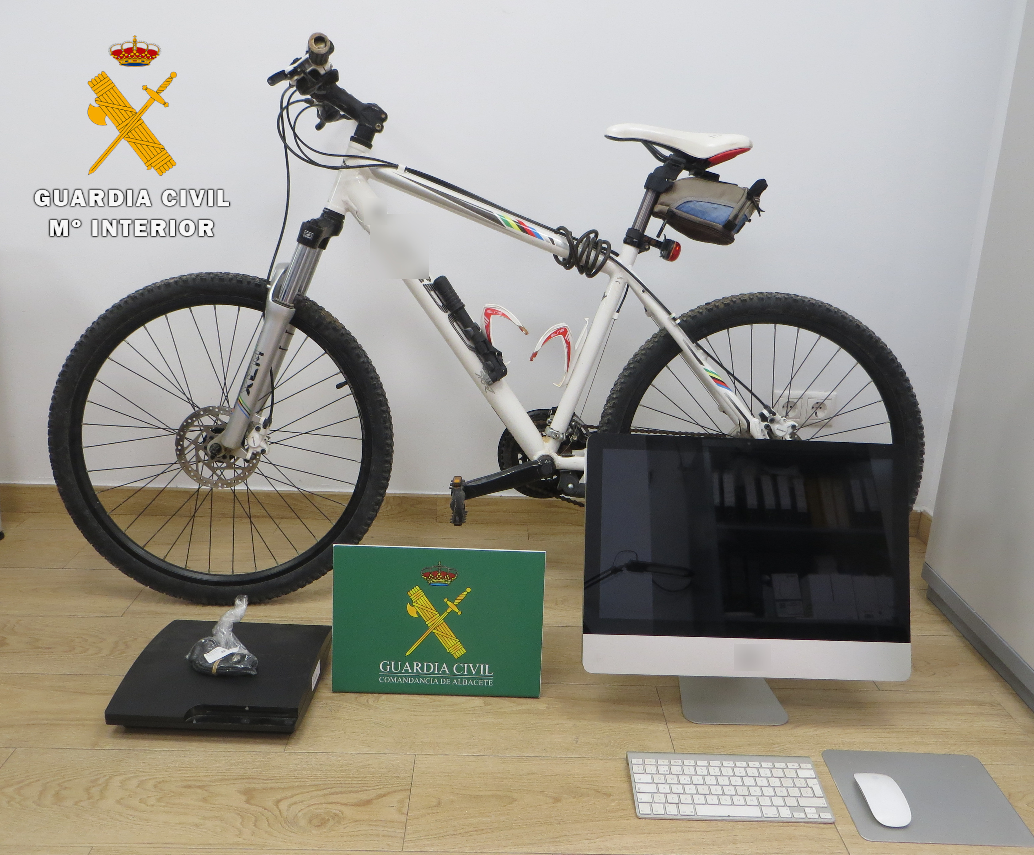bodegon bicicleta albacete