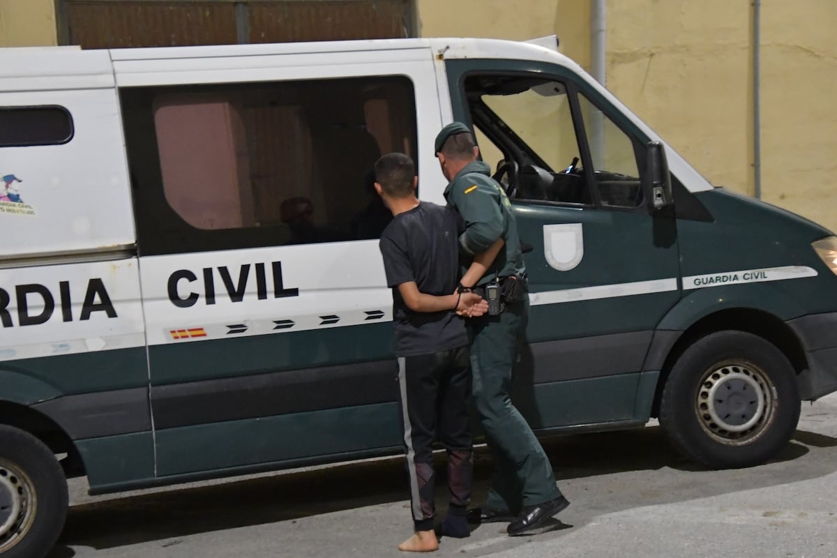 detenidos ong ceuta