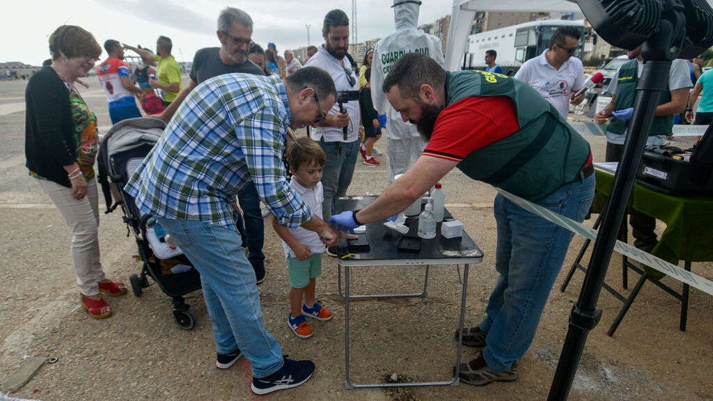 exhibicion medios Guardia Civil amarillo5