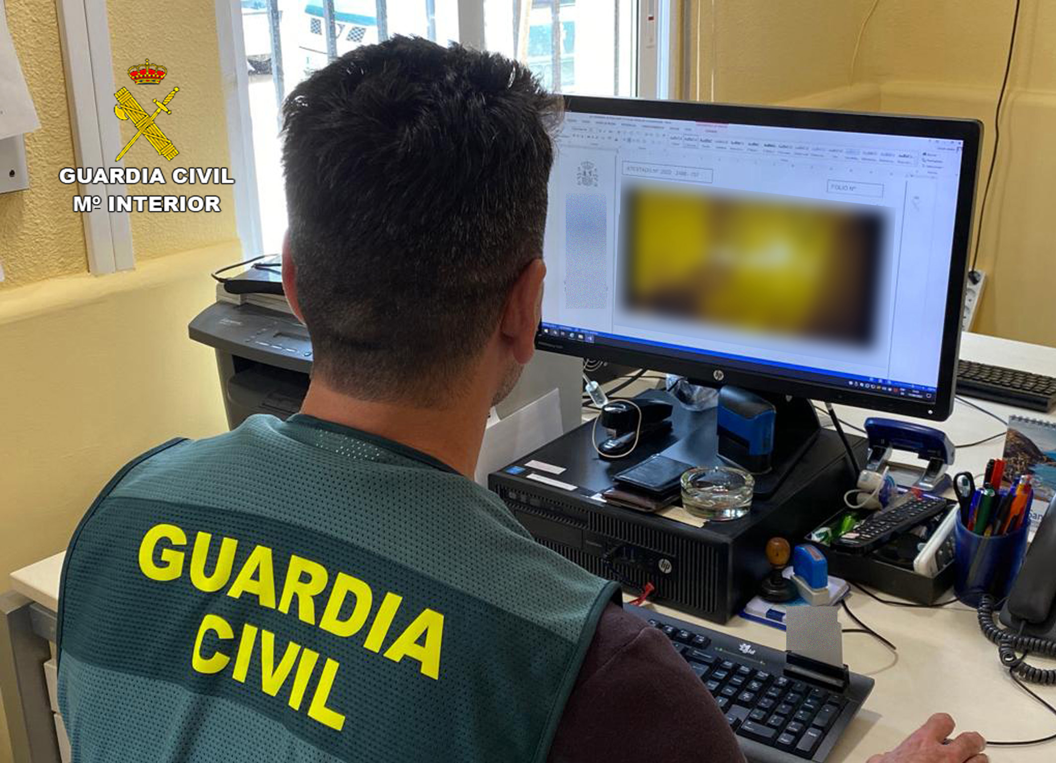 fotografía de archivo ordenador murcia